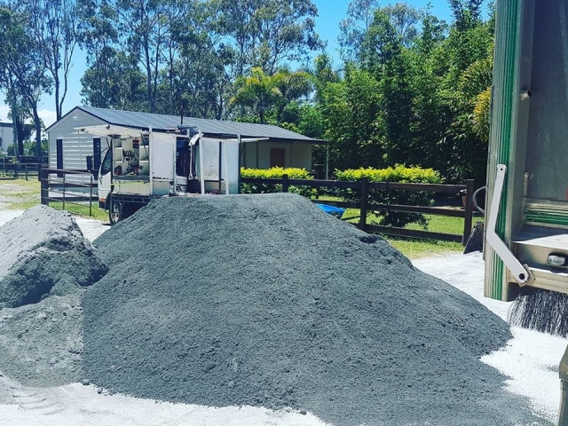 Crusher and Cracker Dust supplies we deliver 6 days a week Call today