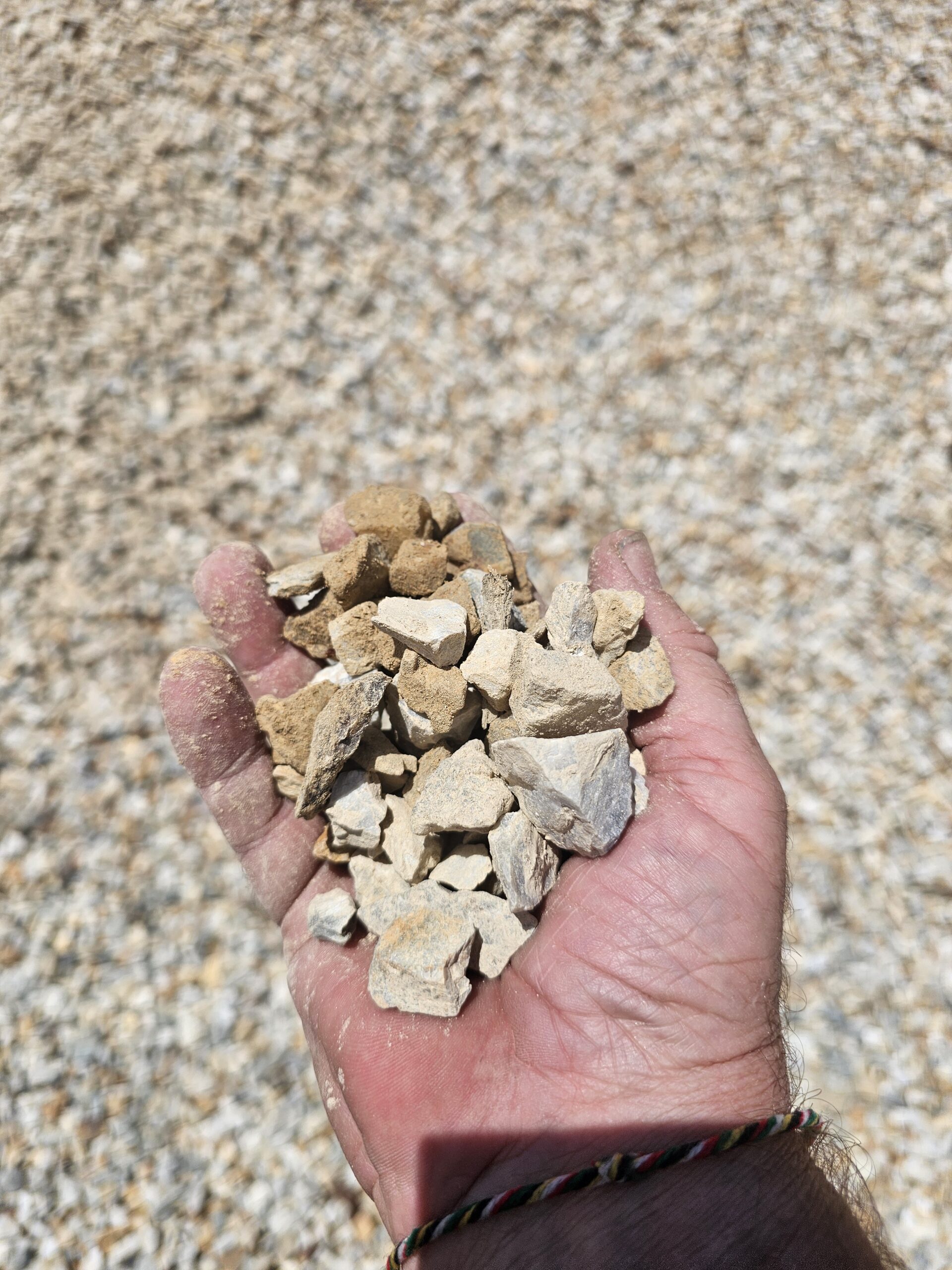 20mm Coloured Gravel